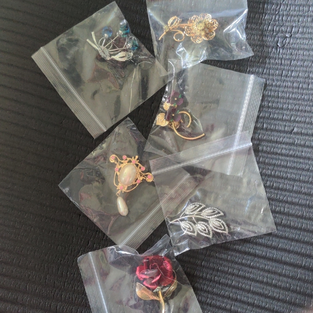 Assorted Jewelry Charms